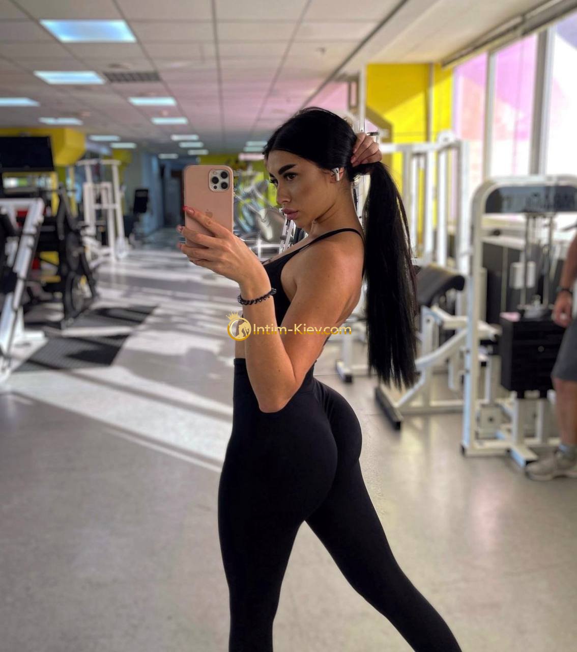 Eva photo 1
