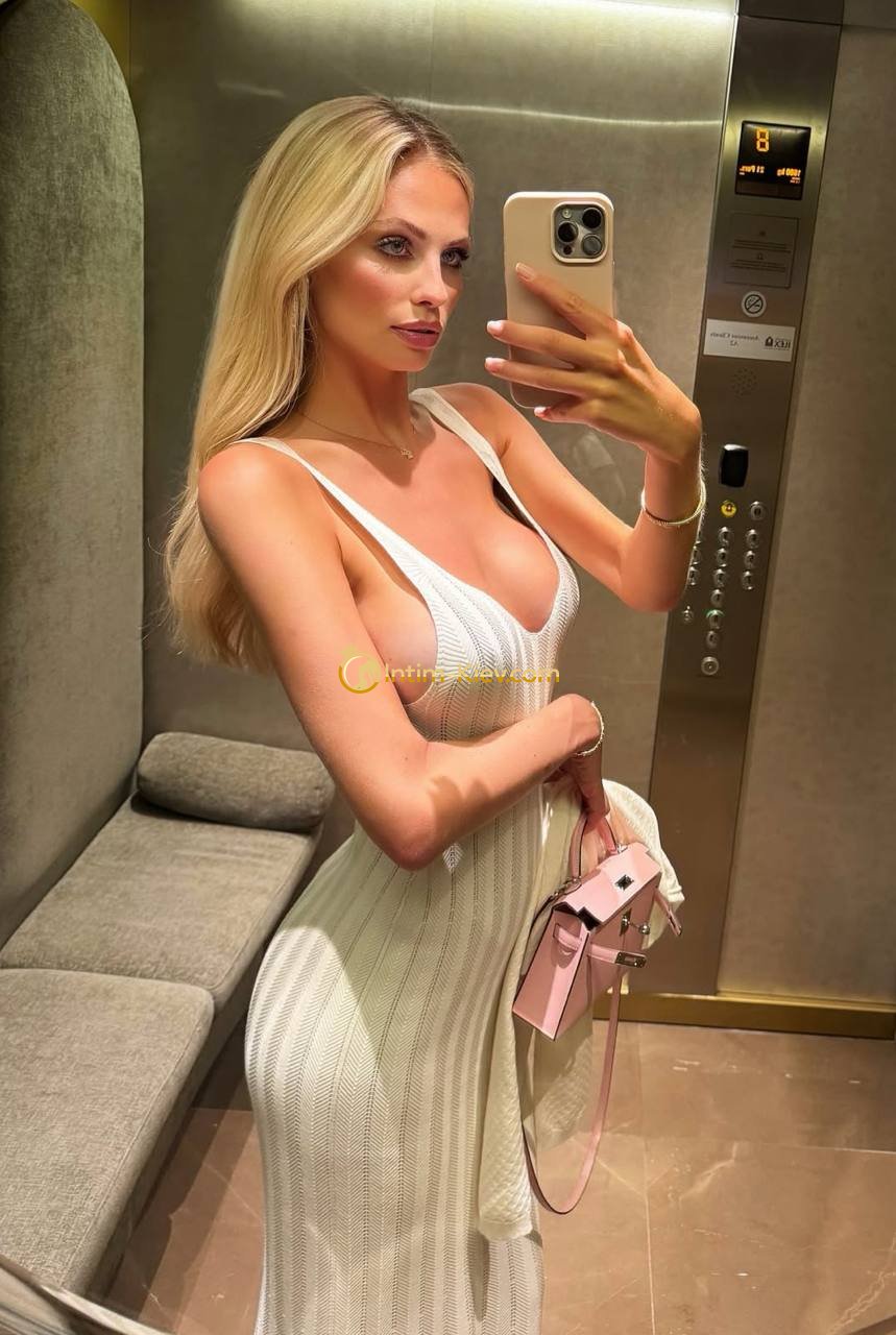 Sveta photo 0