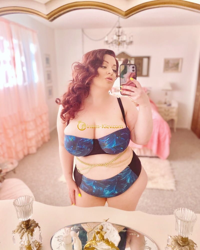 Daniella photo 7