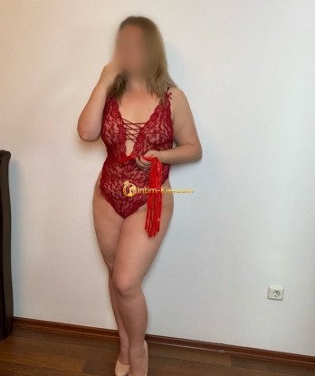 Lara photo 1