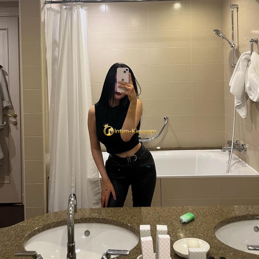 Путаны Киева: Мишель, Возраст 20 лет