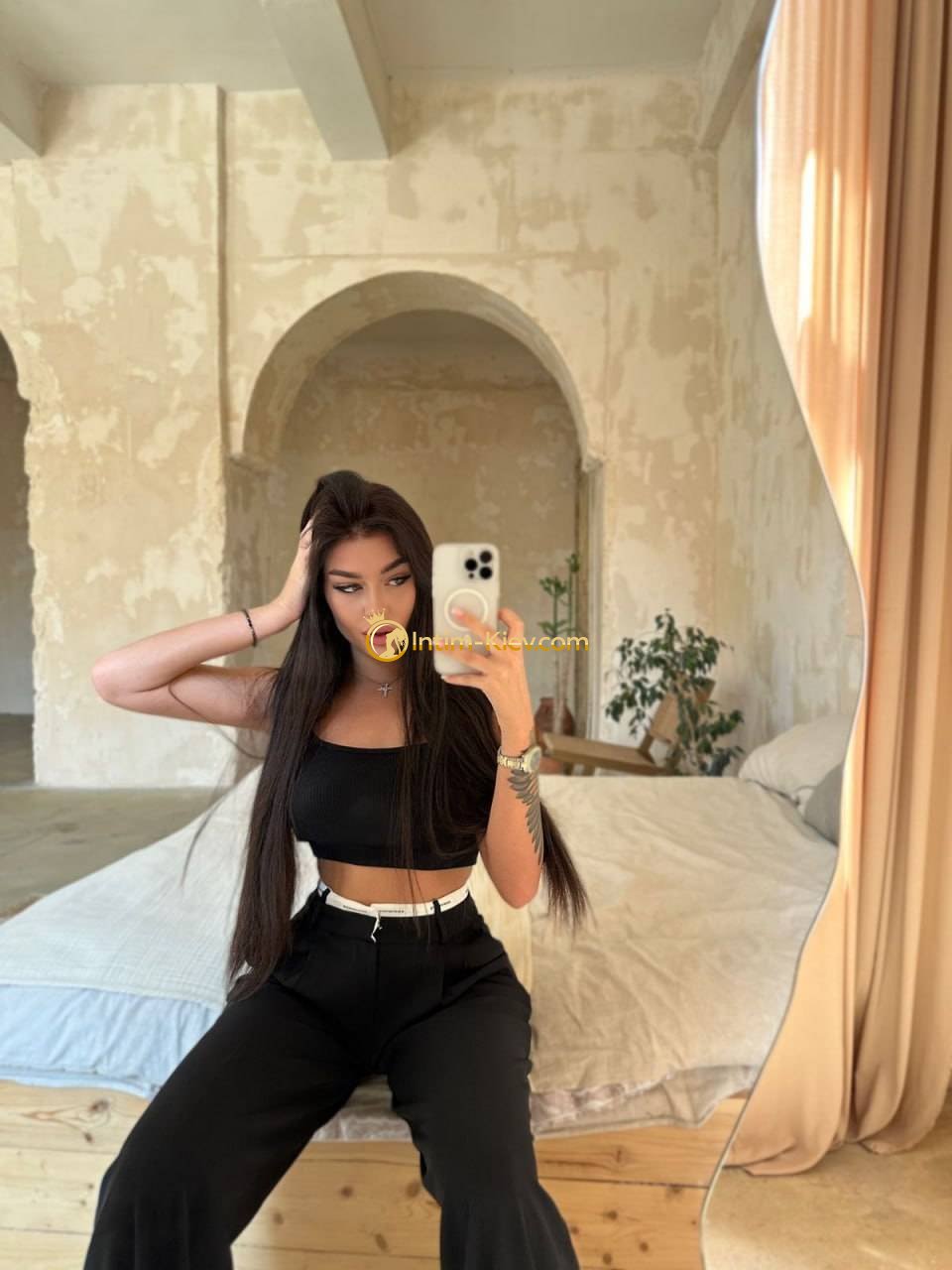 Leya photo 0