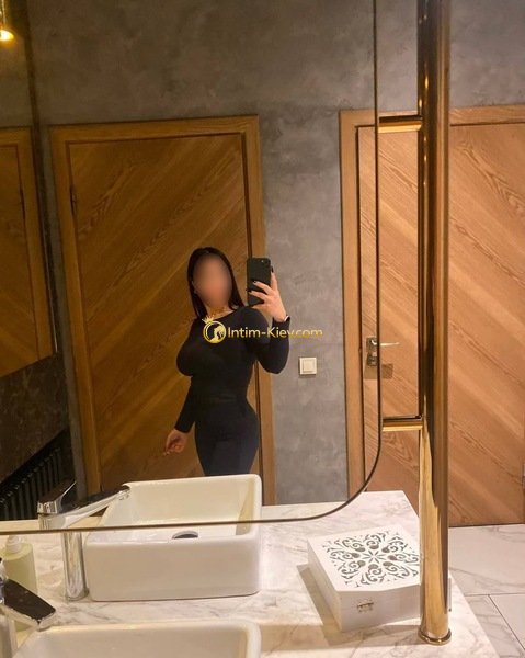 Заріна photo 3