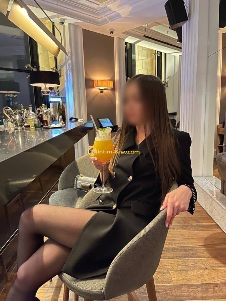 Индивидуалки Киева: Вика, Рост 168 см