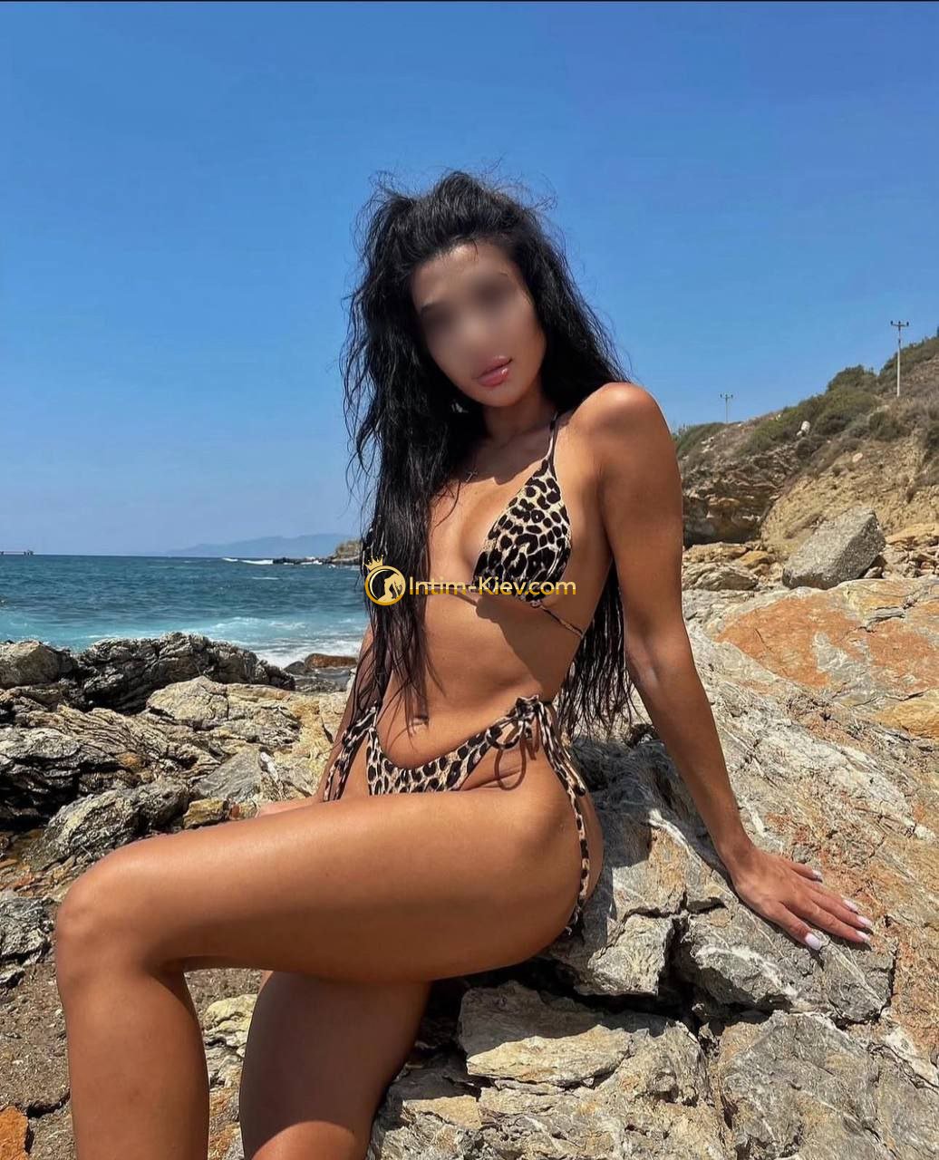 Проститутки Киева: Алина, размер груди 2