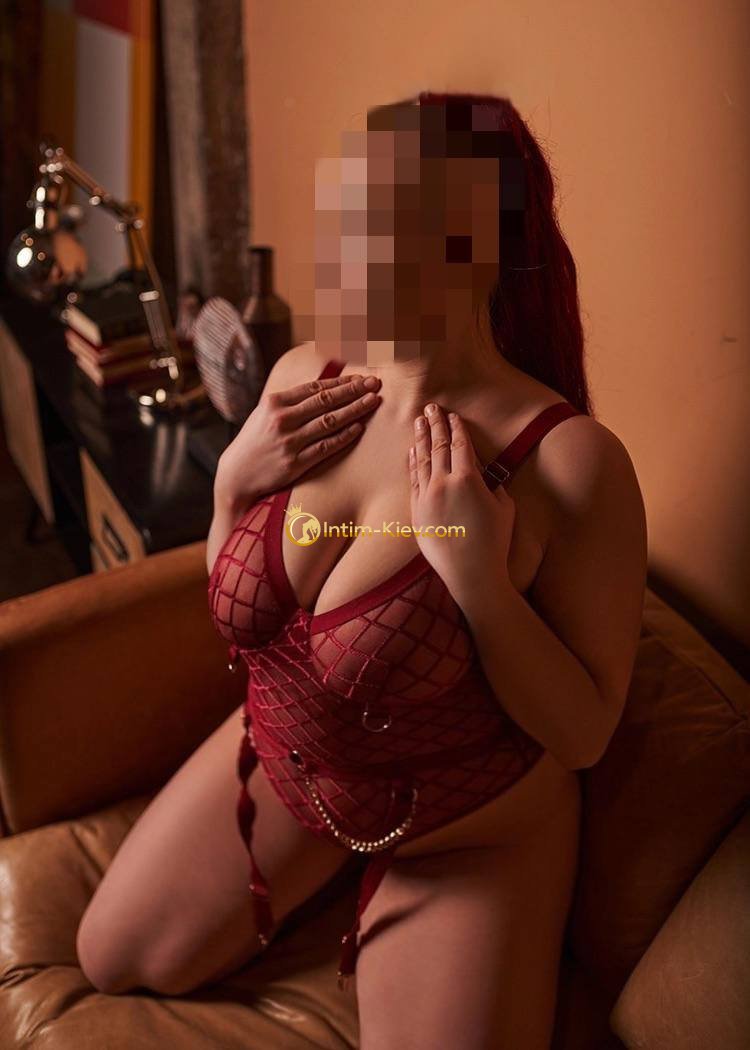 Проститутки Киева: Фая, размер груди 5