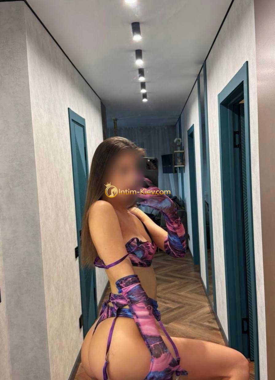 Емілія photo 2