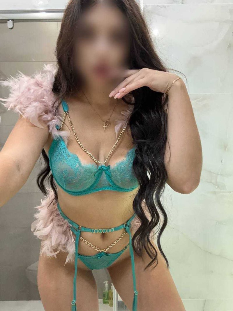 Девушки по вызову Киева: Арина, возраст 26 лет